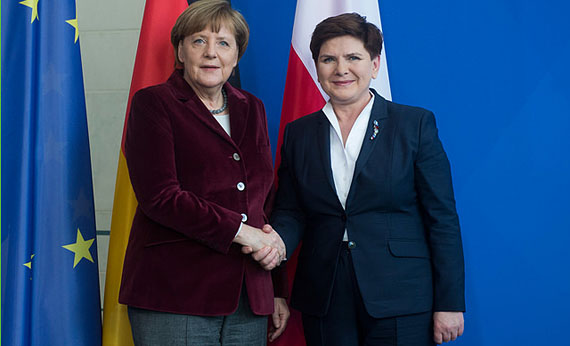 Mehr als drei Monate nach Amtsantritt kam Polens Premierministerin Beata Szydlo am 12. Februar zum Antrittsbesuch nach Berlin
